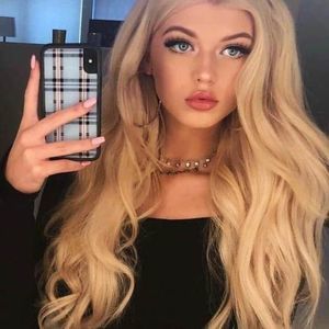 Meet your Posher, Yaneth